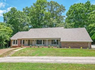 3216 Golf Club Dr, Gainesville, GA 30506
