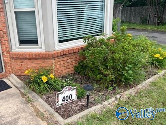 2nd image of 400 Bromwich St SW