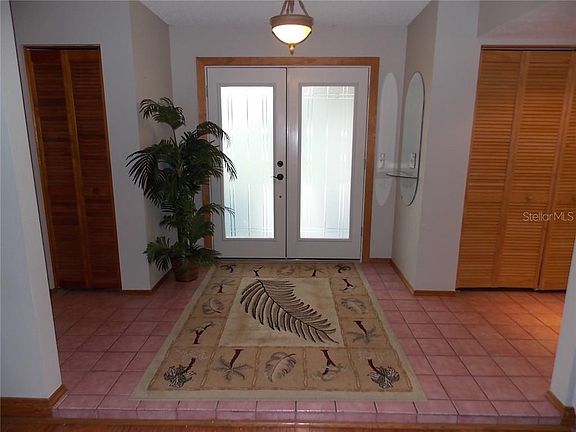 4th image of 7611 Sylvan Dr