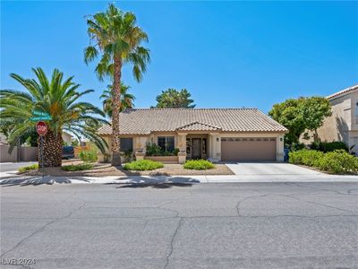 7501 Cathedral Canyon Ct, Las Vegas, NV, 89129