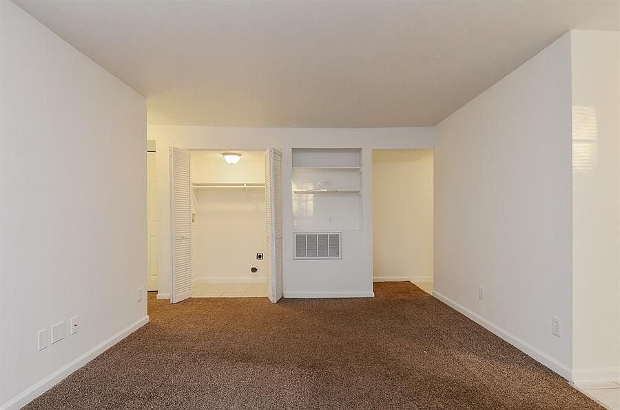 2nd image of 5116 Lemans Dr APT E13