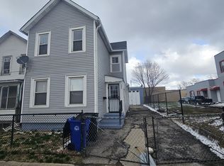 1395 E 25th St #1, Cleveland, OH 44114