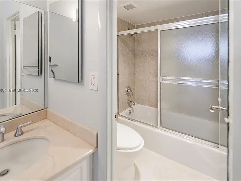 1950 S Ocean Dr #19P — Photo 10