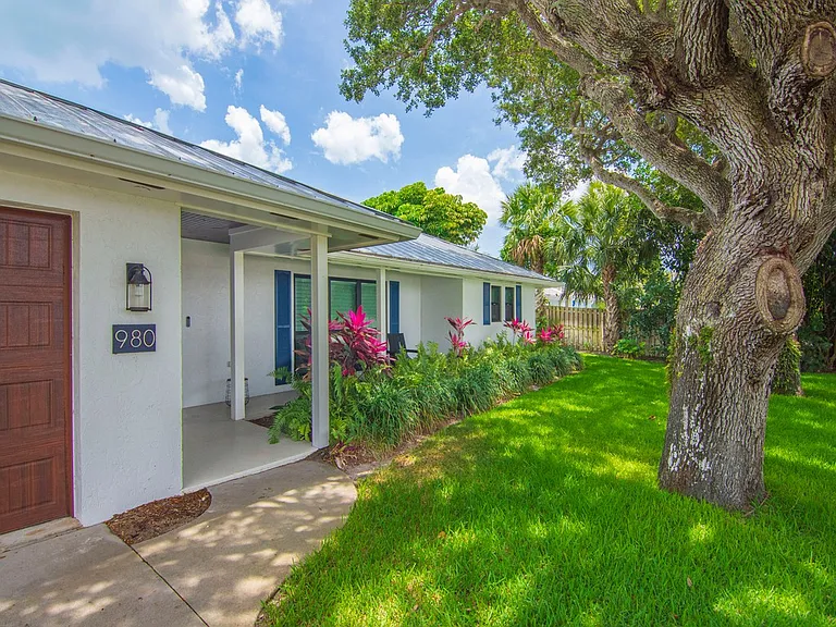 980 Clipper Rd — Photo 5