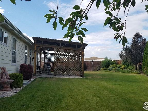 3rd image of 3102 Horseshoe Ct