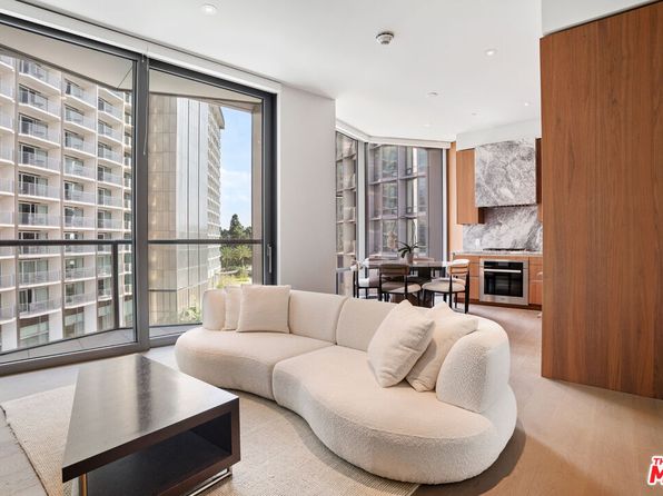 211 Elm St #3C