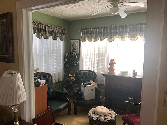 5th image of 23 Wheeling Ave