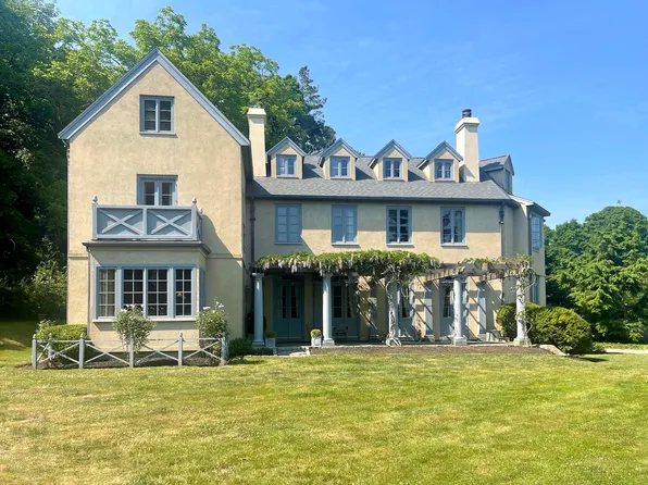 918 Hale St, Beverly, MA 01915