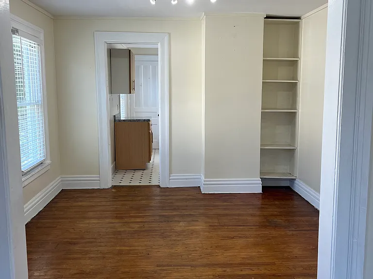 709 Academy St #1 — Photo 13