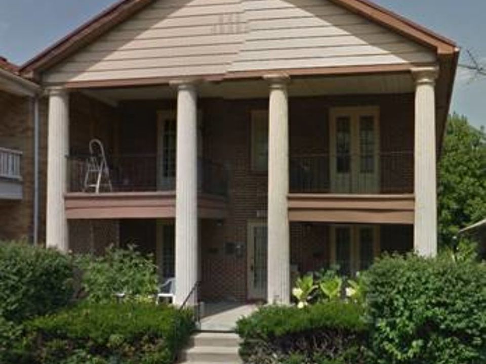 1st image of 462 Watervliet Ave APT 1