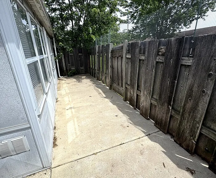 1231 Woodbrook Ct #NA — Photo 20