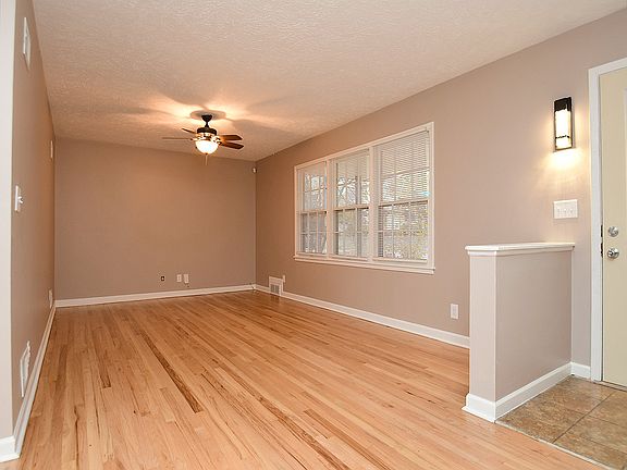 4th image of 4621 N 108th St
