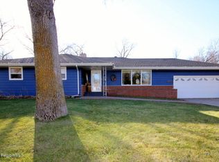 120 E Fir Ave, Fergus Falls, MN 56537