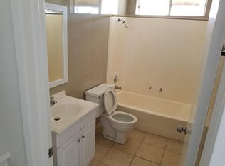 1032 W Pine St #D, Upland, CA 91786