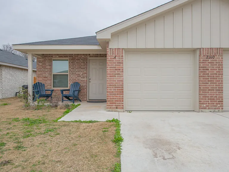 2310 Zanoletti Ct #A — Photo 44