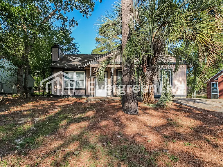 109 Raintree Ln — Photo 1