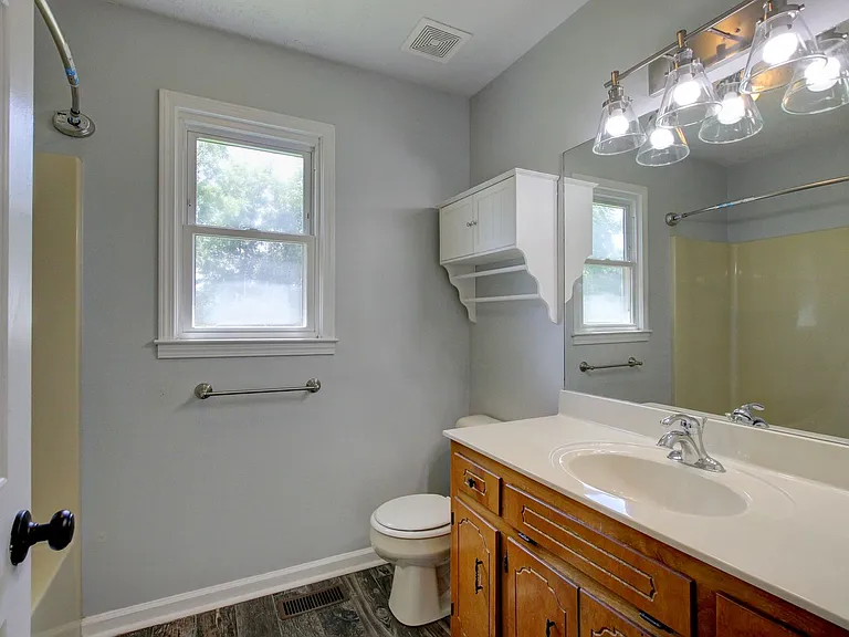 180 Kings Deer Dr — Photo 32