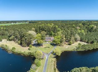 18507 Metompkin Rd, Parksley, VA 23421