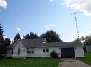 275 Miller Lake Rd, Columbiaville, MI 48421