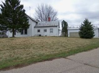 N5341 Poplar Rd, Shawano, WI 54166