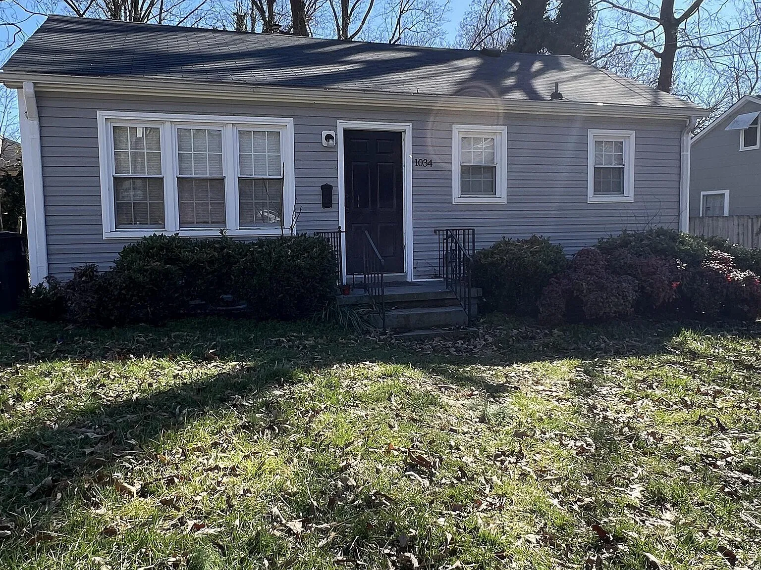 2 bed, 768 sqft, $1,000 — Photo 1
