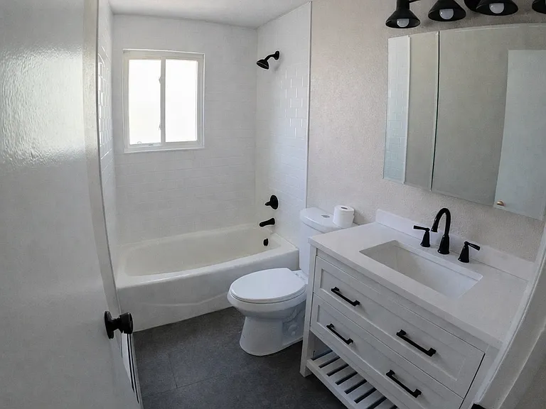 32 Valentine Ln #2 — Photo 8