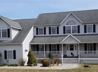 26 Odessa Rd, Mahopac, NY 10541