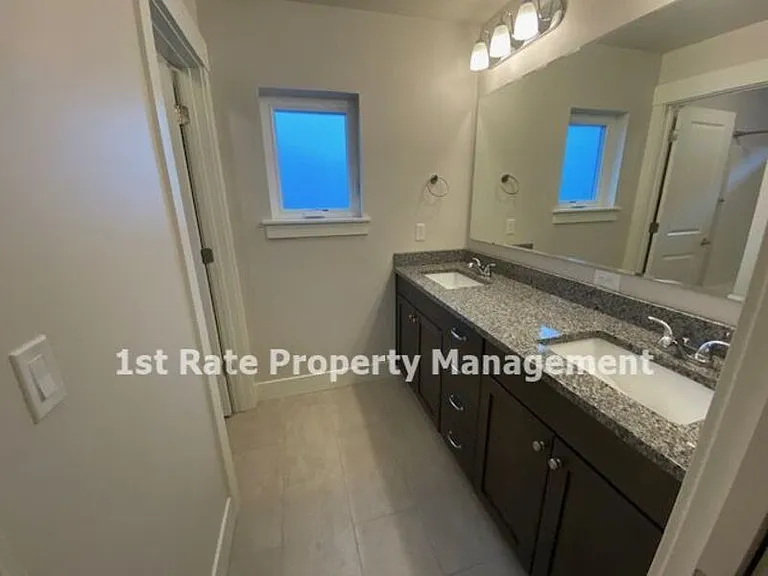 399 S Academy Ln — Photo 15