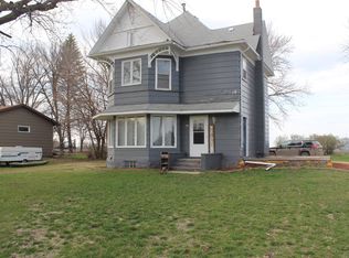 155 3rd Ave NW, Winnebago, MN 56098