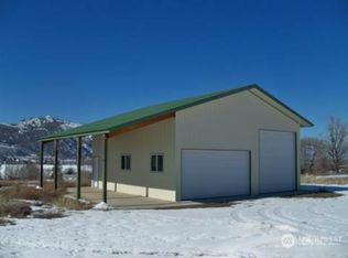 10 Millers Ln, Oroville, WA 98844