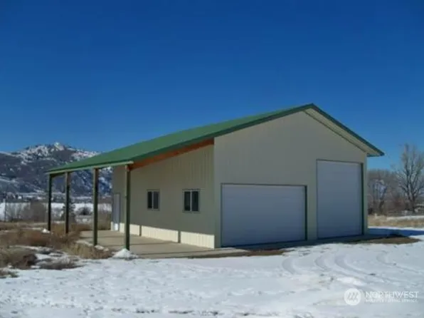 10 Millers Lane, Oroville, WA 98844