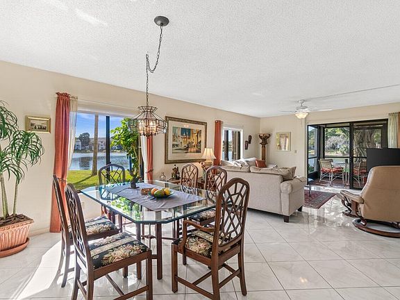 5th image of 5380 Cedar Lake Drive #101