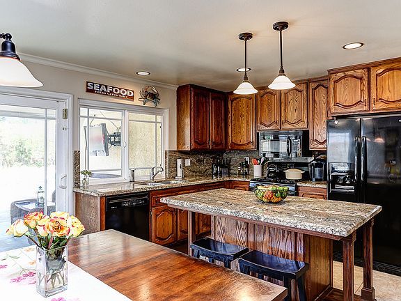 5th image of 27475 Cherry Creek Dr