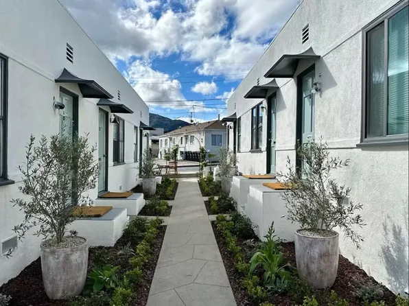 (undisclosed Address), Montrose, CA 91020