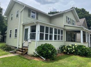 71 Roselawn Ave, Fairport, NY 14450