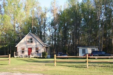 Front of house and property