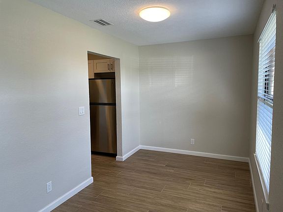 5th image of 3535 Montante Blvd
