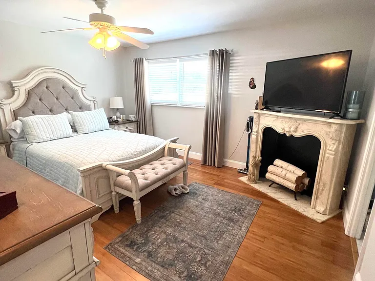 2840 NE 14th St #314A — Photo 22