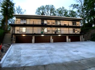 536 Cedar St NE APT 3, Grand Rapids, MI 49503