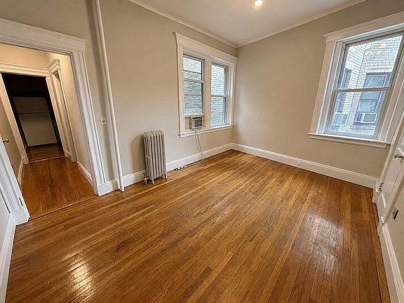 5th image of 69 Park Dr APT 4