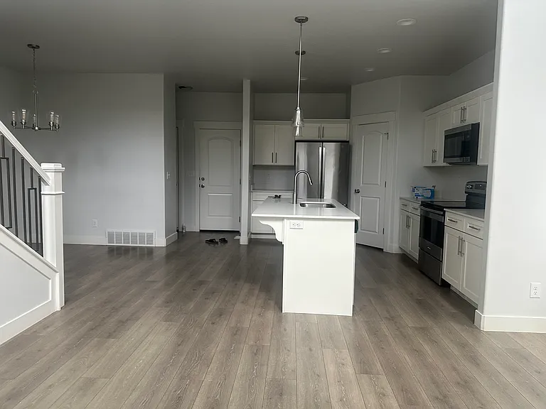 4336 W Watchmen Way — Photo 30