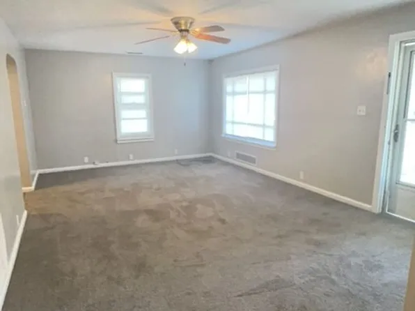 1412 S Brotherton St, Muncie, IN 47302