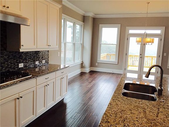 5th image of 3418 Bryerstone Cir SE