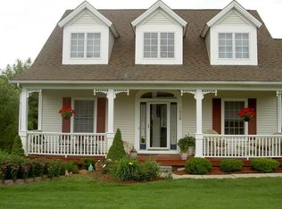 7929 Howard St, Whitmore Lake, MI 48189