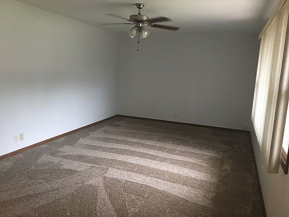 2nd image of 2507 W Phoenix Ave