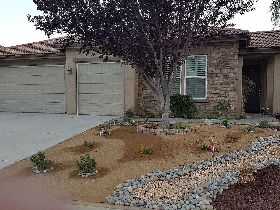 1st image of 25047 Cinnabar Ct