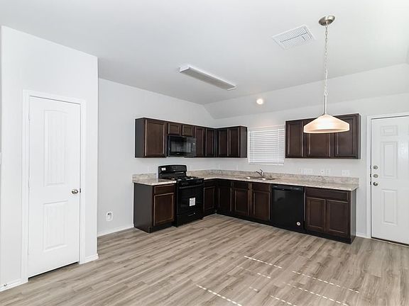 2nd image of 24419 Veratti Ln