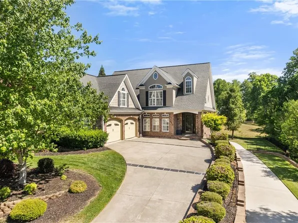 6007 Old Orchard Rd, Kernersville, NC 27284