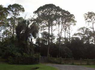 16319 Sycamore Dr E, Loxahatchee, FL 33470