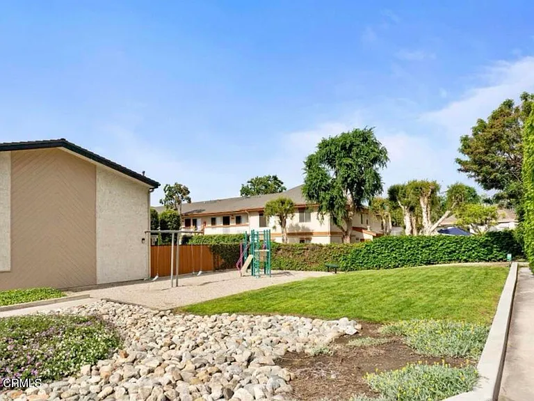 1032 Royal Oaks Dr #C — Photo 19